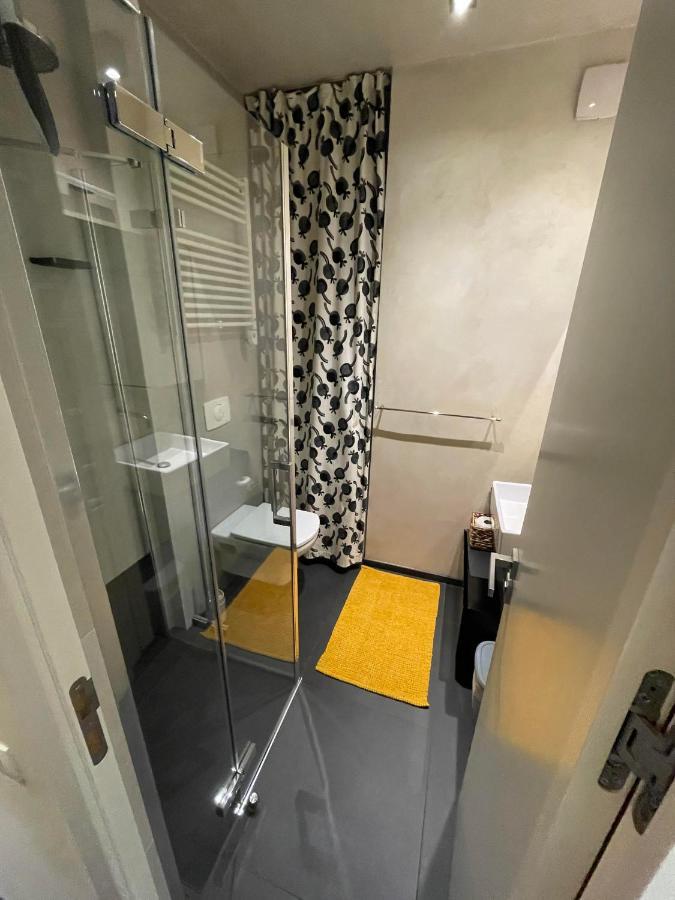 Cozy Apartment - Citycentre - Freeparking - Selfcheck-In Liptovsky Mikulas Exterior foto
